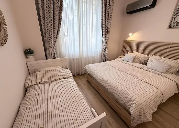 New Center Cozy 3 Bedroom Szófia