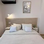 Apartament New Center Cozy 3 Bedroom Sofia