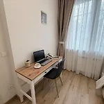 New Center Cozy 3 Bedroom *